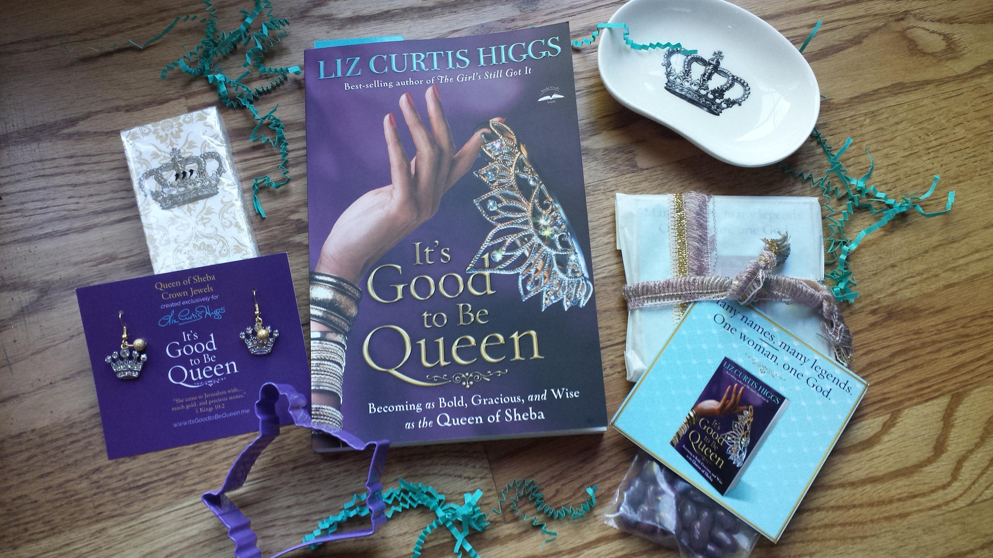 Win The Gift Package Fit for a Queen: The Woman of the Bible Everyone Needs to Learn